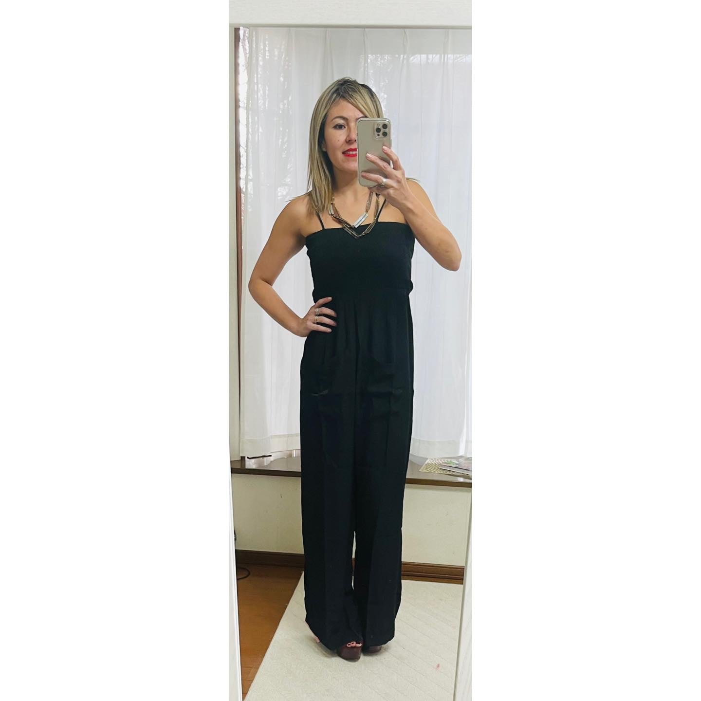 Macacão Pantalona em cetim