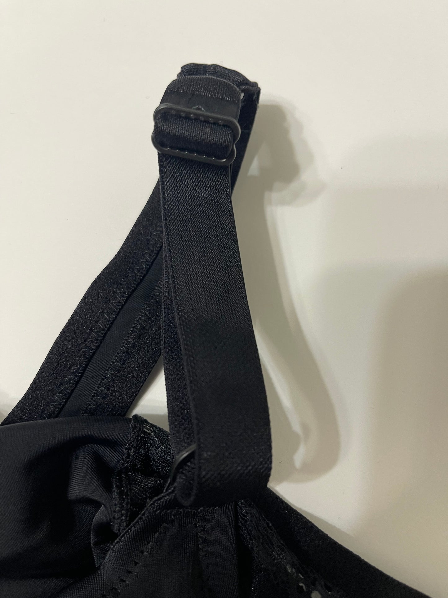 KIT COM 3 SUTIÃ PLUS SUSTENTAÇÃO SEM ARO SEM BOJO cód.534.182