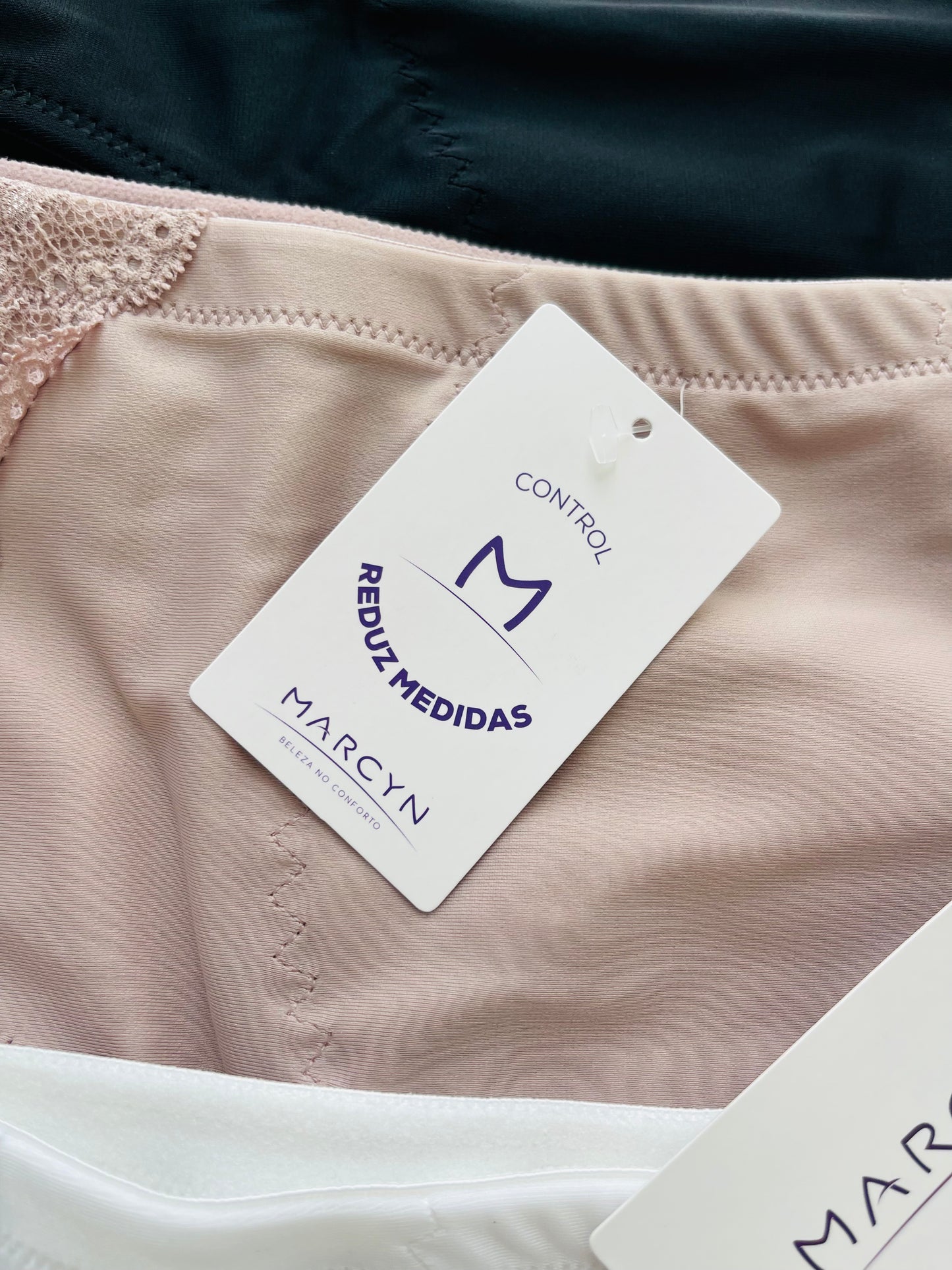 Calcinha Plus Cinta Power Renda Fit sem barriga cód.534.481